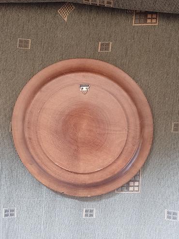 dekoracije za uskrs prodaja: VINTAGE TANJIR UKRASNI 
28,5cm PREČNIK
BEOGRAD
MOGUĆ DOGOVOR — 2