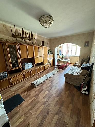 elite hause: 3 комнаты, 63 м², Кулатов мкр., 105 серия, 2 этаж, Старый ремонт — 1