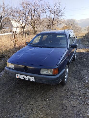 Volkswagen: Volkswagen Passat: 1992 г., 1.8 л, Механика, Бензин, Универсал