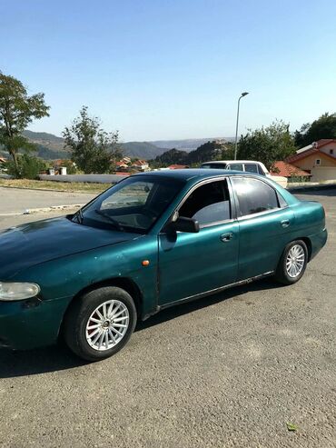 ZX: Daewoo Nubira: 1.6 l | 1999 il Sedan