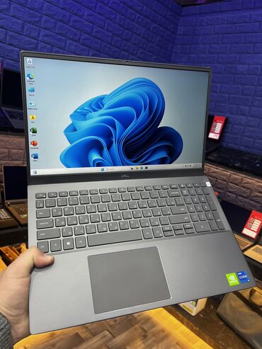 Dell: İşlənmiş Dell Latitude, 15.6 ", Intel Core i5, 512 GB