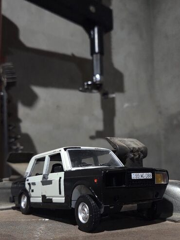 Avtomobil modelləri: VAZ, 2005 il, 1:24, Dəmir, Ödənişli çatdırılma — 3