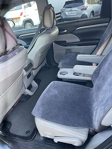 пороги подножки: Toyota Highlander: 2019 г., 3.5 л, Автомат, Гибрид, Кроссовер — 9