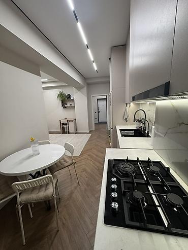 Продажа квартир: 2 комнаты, 52 м², Элитка, 3 этаж, Дизайнерский ремонт — 2