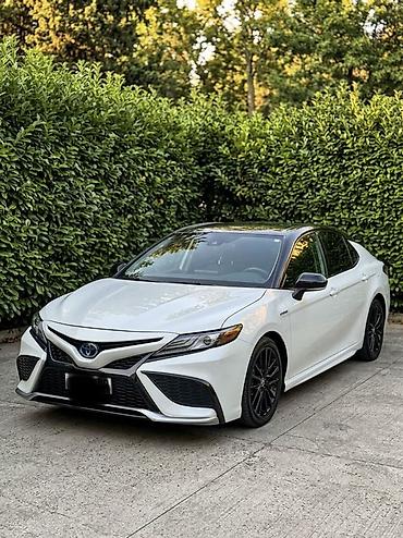 prius tuning: Toyota Camry: 2022 г., 2.5 л, Автомат, Гибрид, Седан — 1