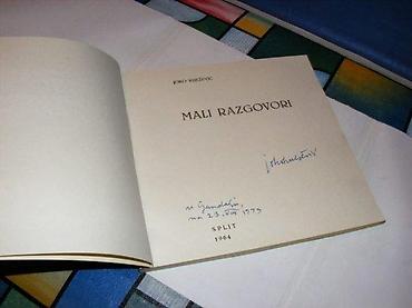 Knjige, audio i video formati: Joko Knežević MALI RAZGOVORIFormat: 18x19 cmBroj stranica: 125povez — 2