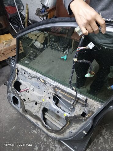 honda fit эшик: Эшик Алдыңкы оң Honda, Колдонулган, Оригинал