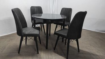 Setovi stolova i stolica: Cena kompleta 💵💸 🔹Stolica 🔹Boja -Zelena 🔹Materijal-metalni ram — 2