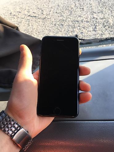 Apple iPhone: IPhone SE 2020, Qara, Barmaq izi — 11