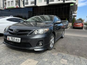 Toyota: Toyota Corolla: 2011 г., 1.8 л, Автомат, Бензин, Седан