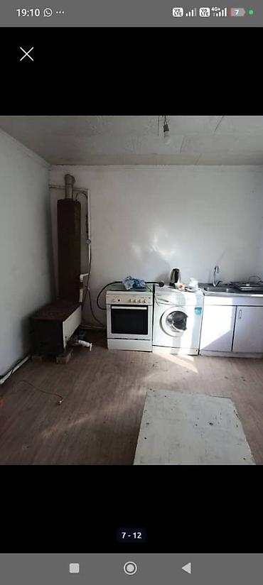 сдаю дом без хозяина: 100 м², 3 комнаты, Ак-Ордо ж/м, Семейным — 6