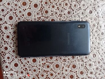 samsung ekran: Samsung A10, 32 GB, rəng - Mavi, İki sim kartlı