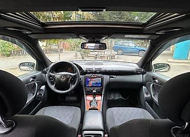 Mercedes-Benz: Mercedes-Benz C-Class: 2 l | 2000 il Sedan — 4