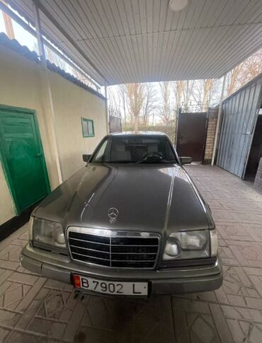 алфат машина: Mercedes-Benz W124: 1989 г., 2.3 л, Механика, Бензин, Седан