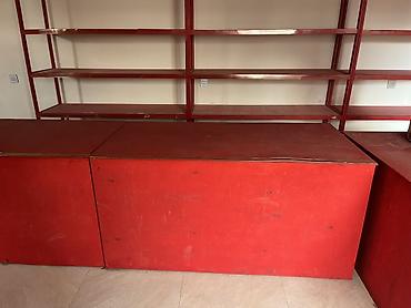 ref: Mağaza üçün vitrin və rəf sistemi - Material: metalkarkaslı çərçivə — 1