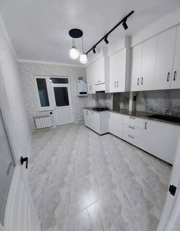 3х ком квартиру: 3 комнаты, 88 м², Элитка, 3 этаж, Евроремонт