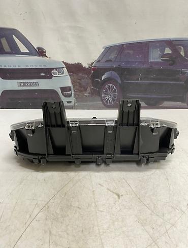 Щитки приборов: Щиток приборов Jaguar 2022 г., Б/у, Оригинал — 8