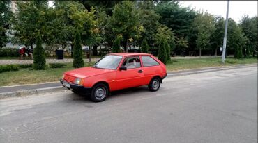 токмок машина кж: ЗАЗ 1102 Tavriya: 1989 г., 1.2 л, Механика, Бензин, Купе
