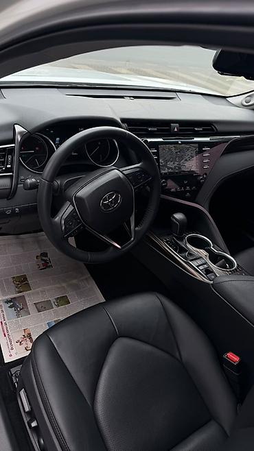 Унаа сатуу: Toyota Camry: 2020 г., 2.5 л, Автомат, Гибрид, Седан — 5