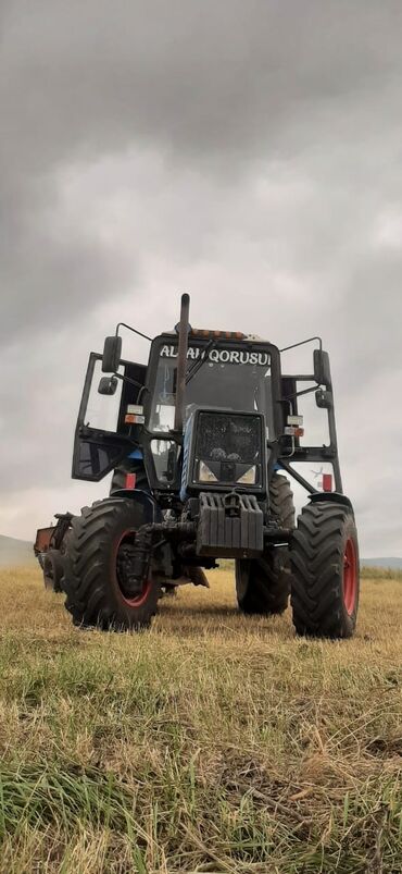 Traktorlar: Traktor Belarus (MTZ) 89.2, 2014 il, 92 at gücü, motor 0.7 l, İşlənmiş