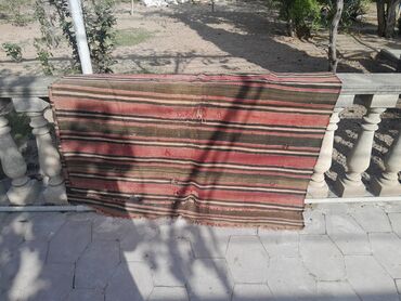 ağ şekil: Xalça Dekorativ