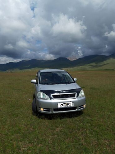 тайота 4ranner: Toyota Ipsum: 2001 г., 2.4 л, Автомат, Бензин, Минивэн