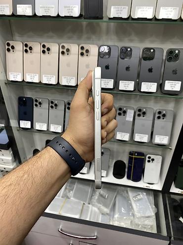 note 12 pro max: IPhone 17 Pro Max, 256 GB — 3