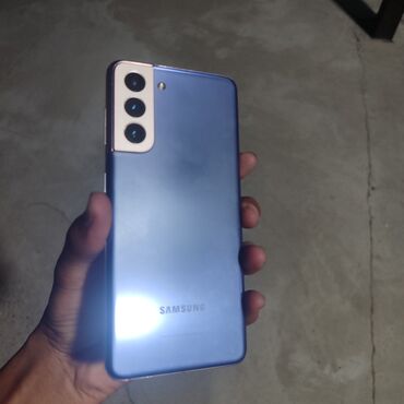 элитные телефоны: Samsung Galaxy S21 5G, Б/у, 256 ГБ, цвет - Синий, 1 SIM