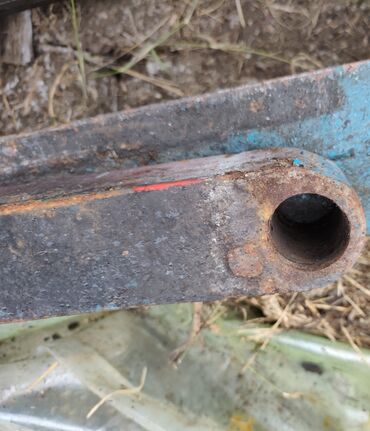 Ostali alati i mašine: Двостубна ауто дизалица, носивости 2.5т. 2015 је годиште. Рађена је у — 6