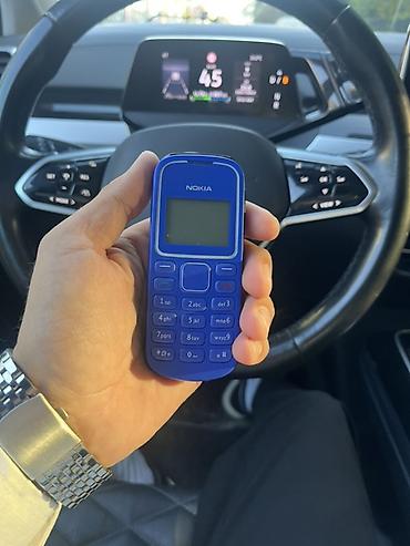 philips xenium x519: Nokia 6124 Classic, rəng - Mavi, Düyməli — 2