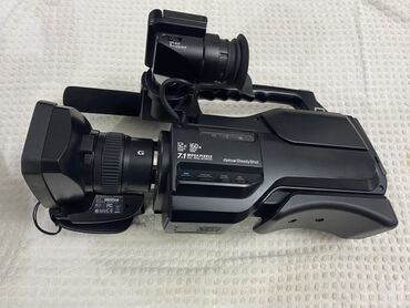 Videokameralar: Məhsul: Sony HD professional videokamera (əllə tutulabilən — 8