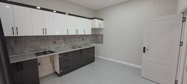 Yeni tikili: 3 otaqlı, Yeni tikili, 4 kv. m — 7