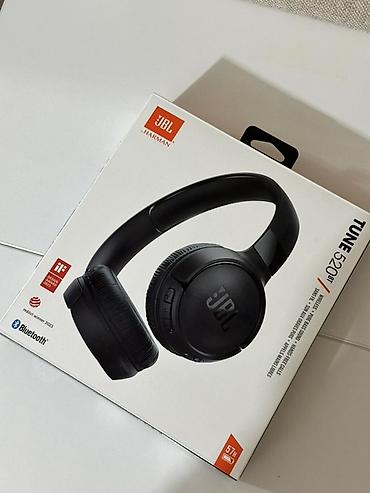 Аудиотехника: JBL Tune 520BT — беспроводные накладные наушники с фирменным звучанием — 4