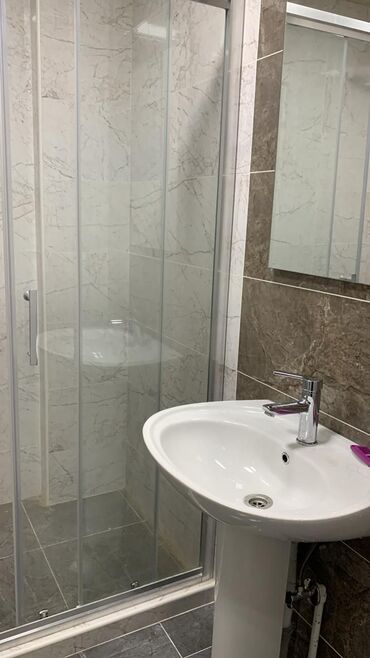 Uzunmüddətli kirayə mənzillər: Ev xirdalanda Kristal Abseronda yerlesir ev yeni evdi super temirlidi -da lalafo.az — 4 Uzunmüddətli kirayə mənzillər: Ev xirdalanda Kristal Abseronda yerlesir ev yeni evdi super temirlidi — 4