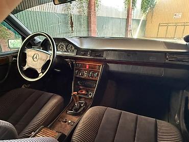 sr group: Mercedes-Benz E-Class: 1994 г., 2 л, Механика, Бензин, Седан — 6