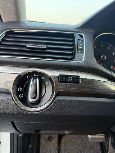 Volkswagen: Volkswagen Passat: 2018 г., 0.2 л, Автомат, Бензин, Седан — 11