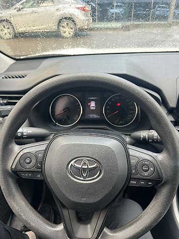 Toyota: Toyota RAV4: 2020 г., Автомат, Бензин, Кроссовер at lalafo.kg — 12 Toyota: Toyota RAV4: 2020 г., Автомат, Бензин, Кроссовер — 12