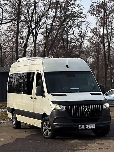 водный мото: Mercedes‑Benz Sprinter VIP‑микроавтобус (длинная база, высокий — 1