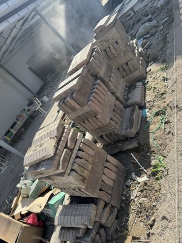 питака чехол: Тротуарная плитка/брусчатка. - Формат: прямоугольные кирпичики с