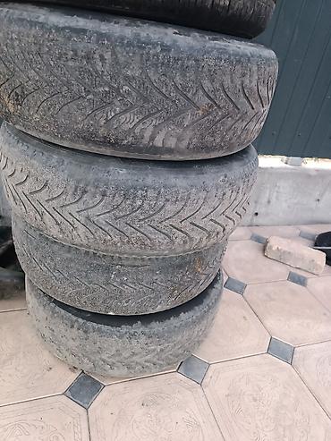 maxxis 980: Комплект из 4 колёс: литые диски + шины. Диски: - Литые, 5-спицевые — 4