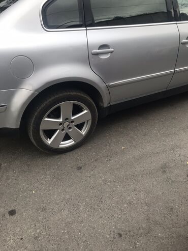 колесо для шиншиллы: Литые Диски R 16 Audi, Комплект, отверстий - 5, Б/у