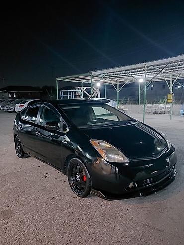 Toyota: 🚗 İl: 2008 📍 Yürüş: 386 000 mil 🔘 4 düymə ✅ Heç bir problemi yoxdur — 3