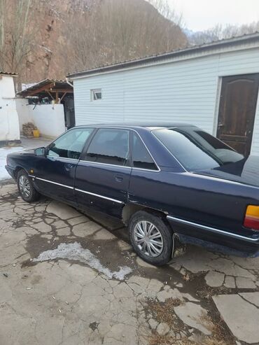 авто бафер: Audi 100: 1991 г., 2 л, Механика, Бензин, Седан