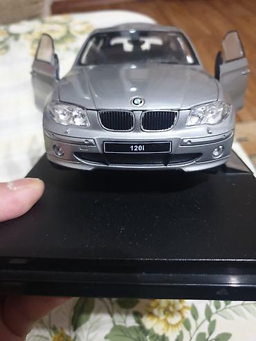 Коллекционная масштабная модель BMW 120i (Welly). Зеркала дверные