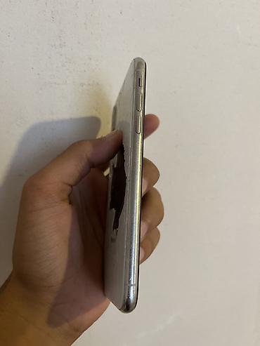 Apple iPhone: IPhone X, Gümüşü, Face ID -da lalafo.az — 5 Apple iPhone: IPhone X, Gümüşü, Face ID — 5