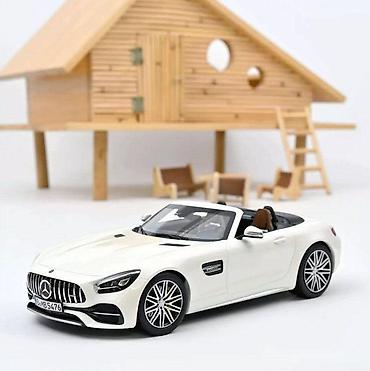 odece: Mercedes-AMG GT C Roadster 2019 – White Metallic – Norev 🚗🤍 Norev — 1