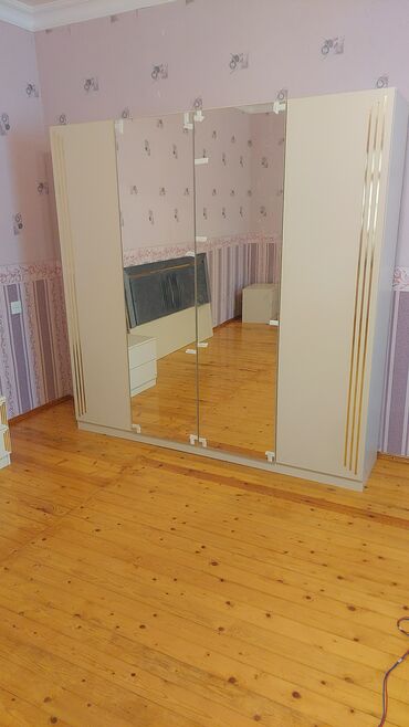 Sifarişlə dolablar: Düz dolab, Yataq otağı üçün, Paltar üçün, Açılan, Korpuslu — 7