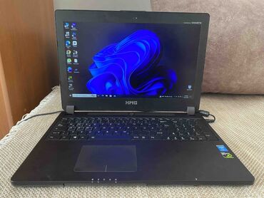 laptopovi na prodaju: Intel Core i7, 12 GB OZU, 15.6 "