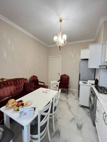 Yeni tikili: 2 otaqlı, Yeni tikili, m. 8 Noyabr, 80 kv. m — 10