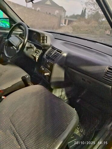 VAZ (LADA): VAZ (LADA) 2112: 1.6 l | 2005 il 287985 km Sedan — 9